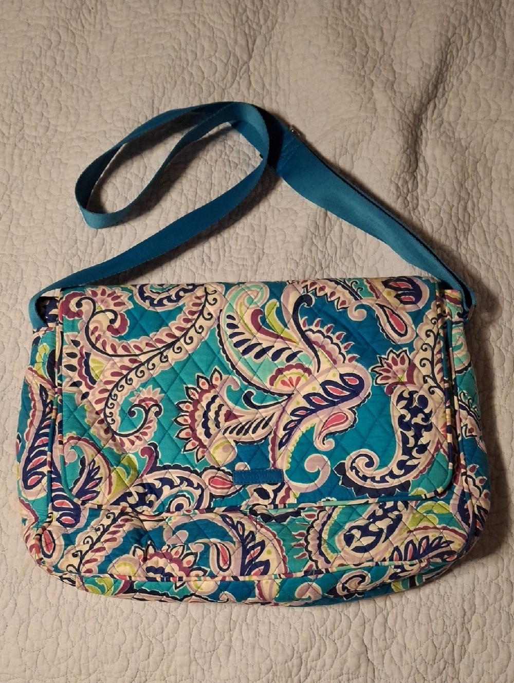 Vera Bradley Messenger Bag Turquoise Multicolor Paisley.